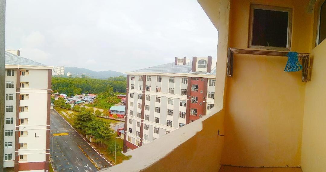 Dk Guest Room Kota Kinabalu Exterior foto
