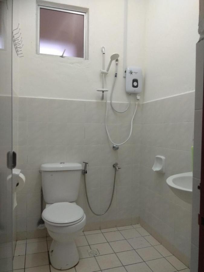 Dk Guest Room Kota Kinabalu Exterior foto